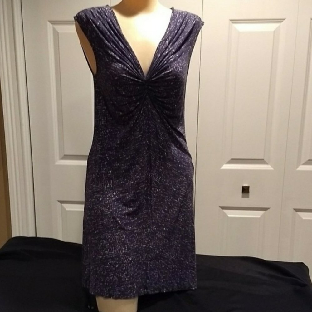 tie front v neck dress